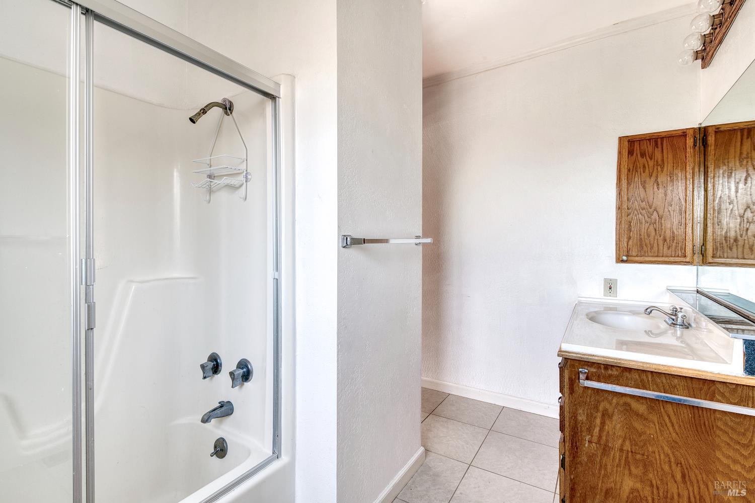 Detail Gallery Image 31 of 32 For 320 Dolan Ave, Mill Valley,  CA 94941 - 4 Beds | 5 Baths