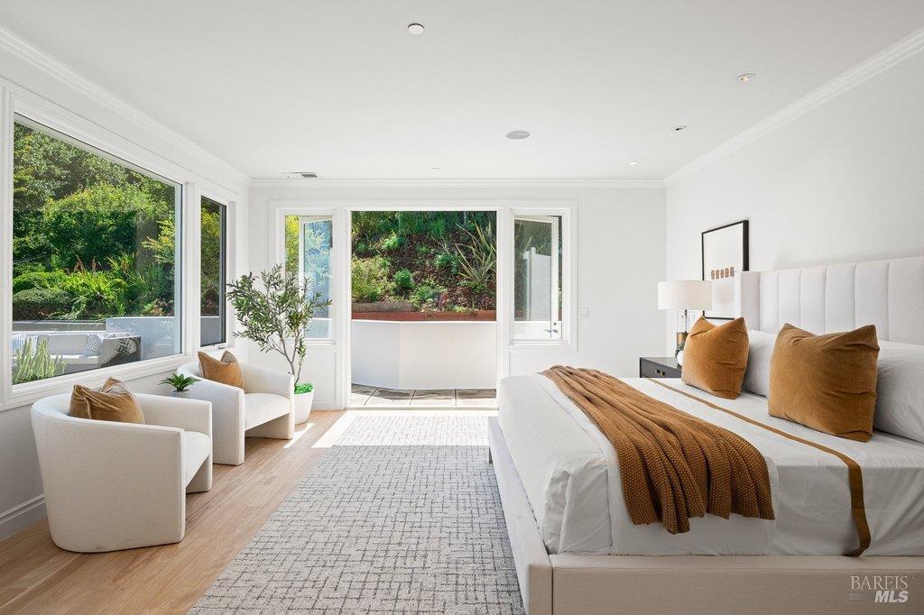 Detail Gallery Image 21 of 58 For 5 Warren Ct, Tiburon,  CA 94920 - 4 Beds | 4/1 Baths