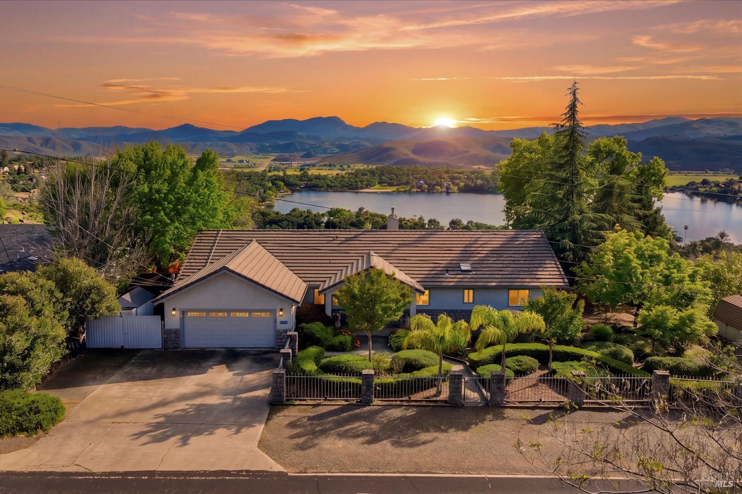 Front Image Thumbnail for BA326034854