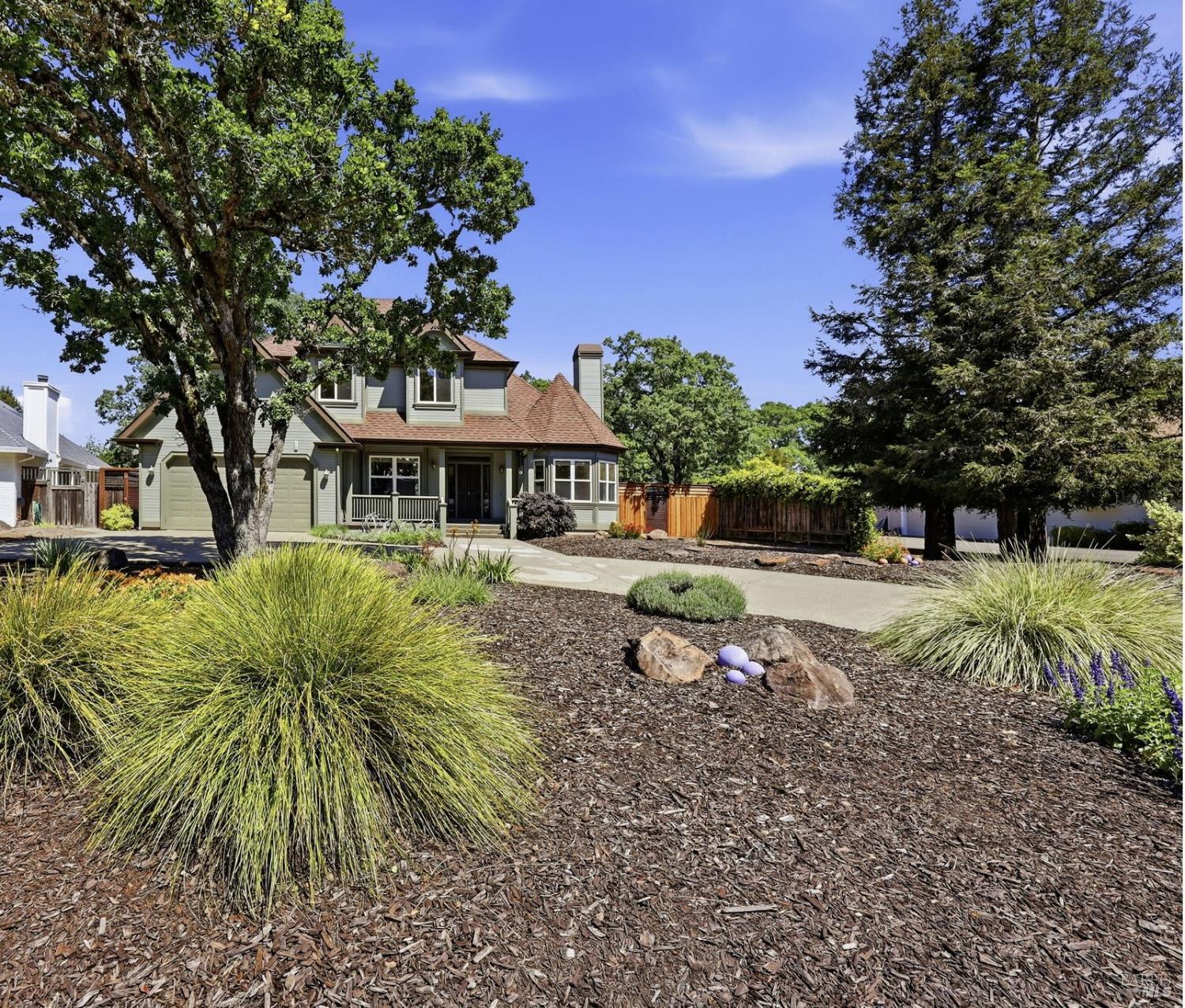 218 Grove Street photo 2