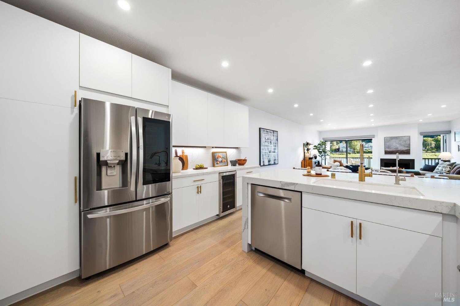 1131 S Eliseo Drive