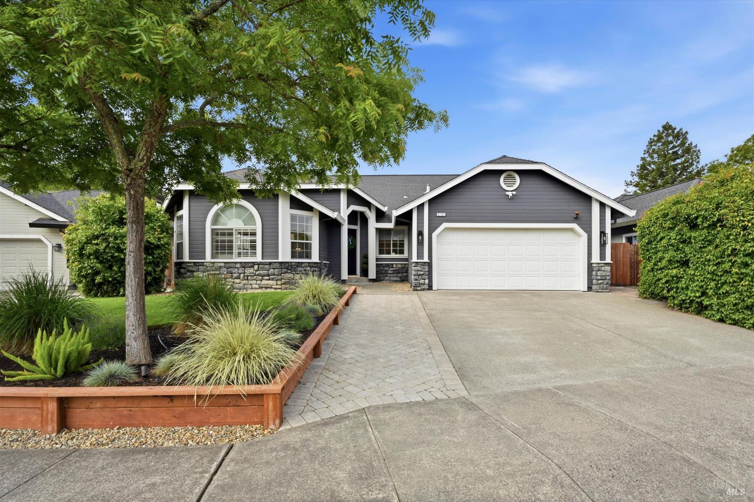 Front Image Thumbnail for BA326035882