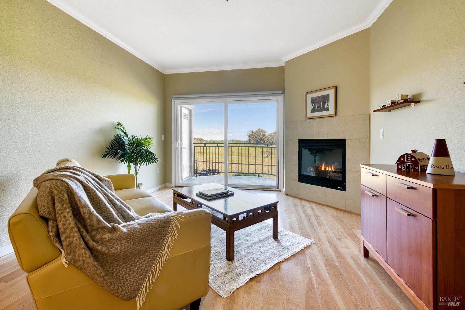 100 North Avenue Unit: #120