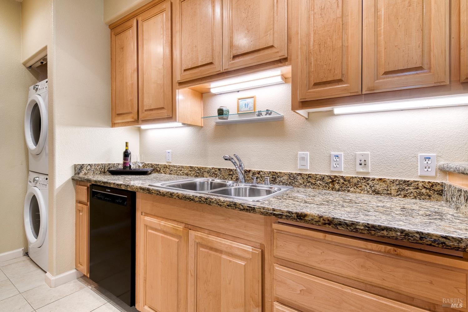 100 North Avenue Unit: #120