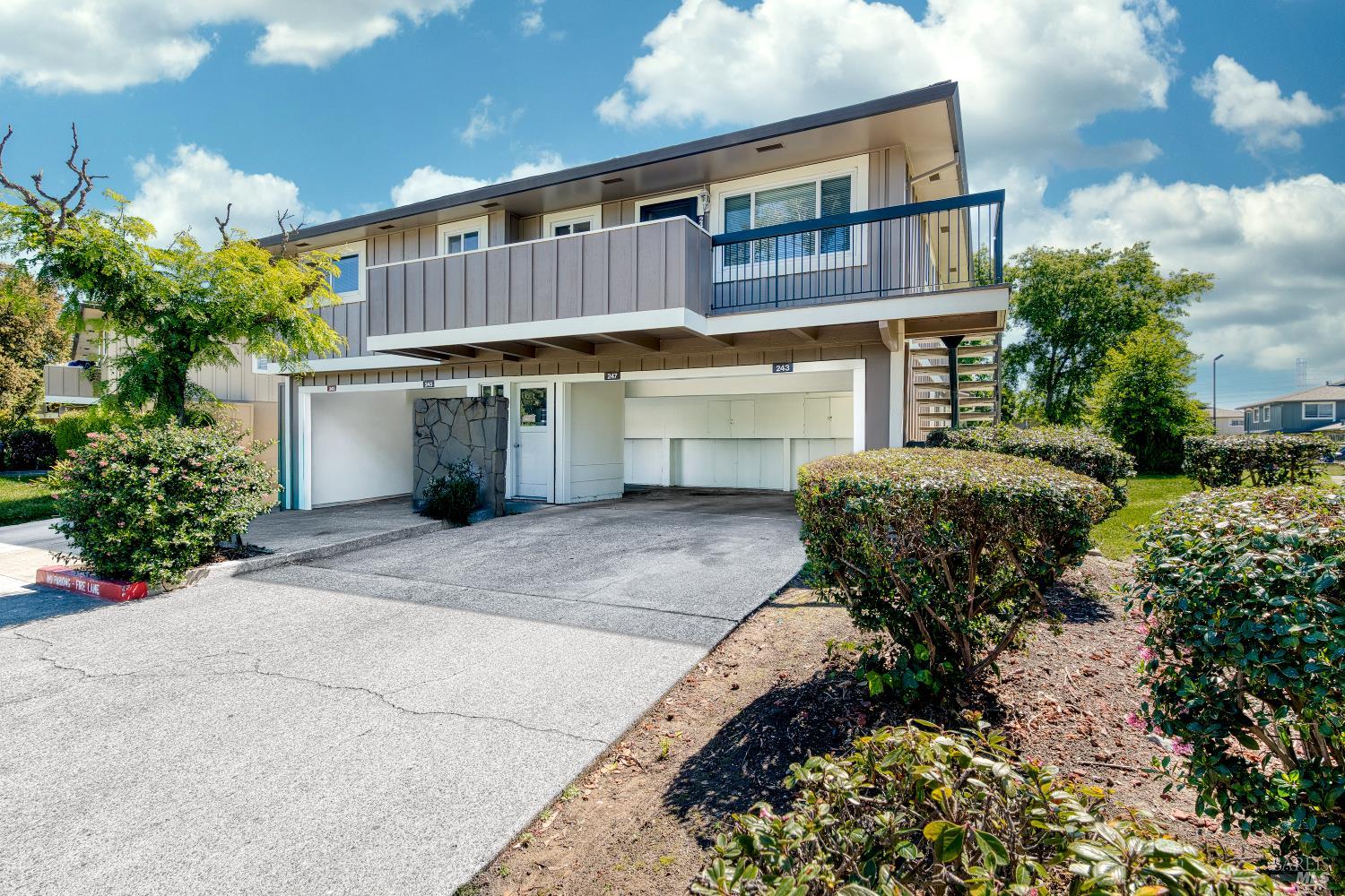 247 Bahia Place