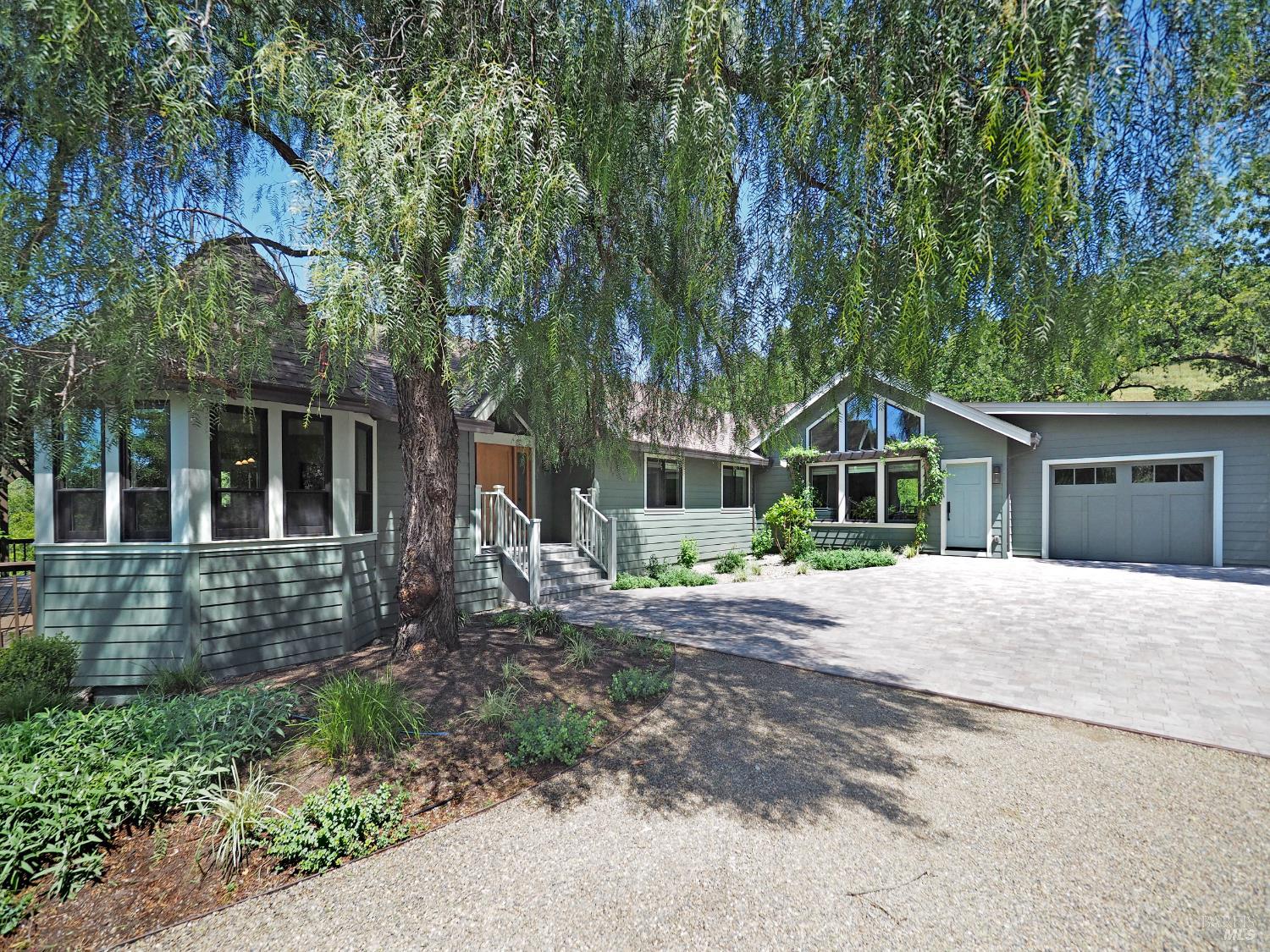 Front Image Thumbnail for BA326011083