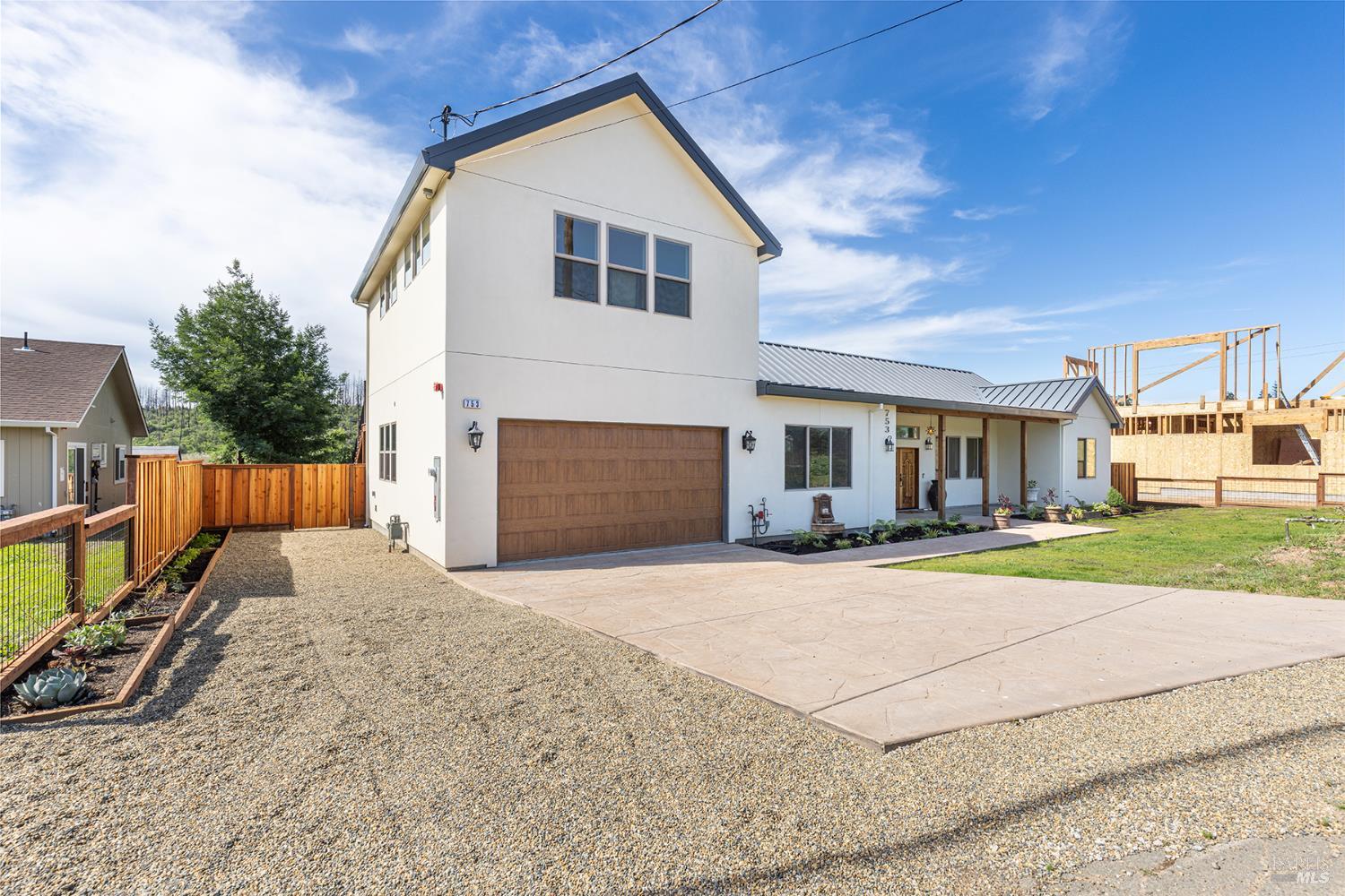 753 Sunnyside Road photo 3