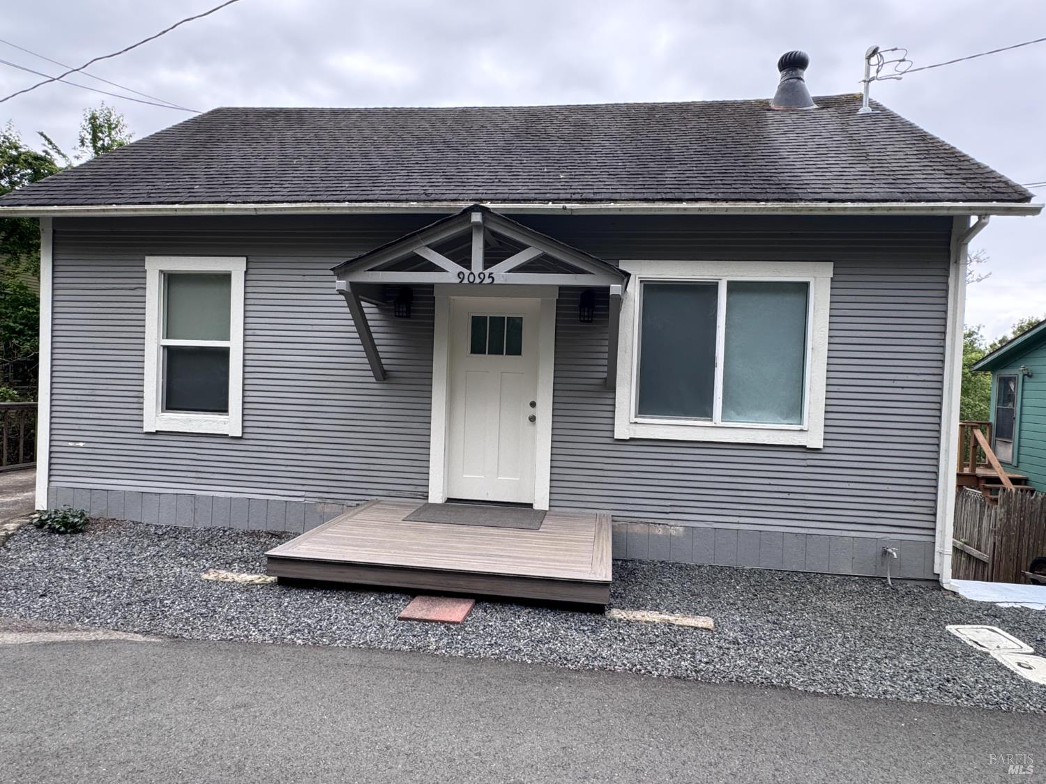 Front Image Thumbnail for BA326036470