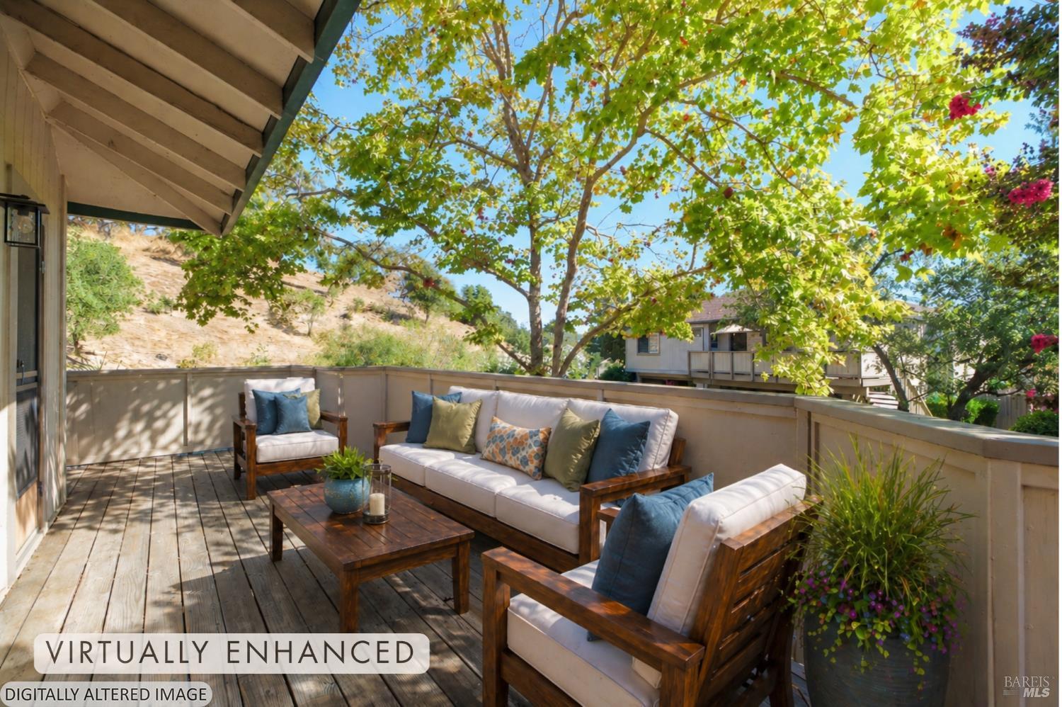306 Silvio Lane photo 2