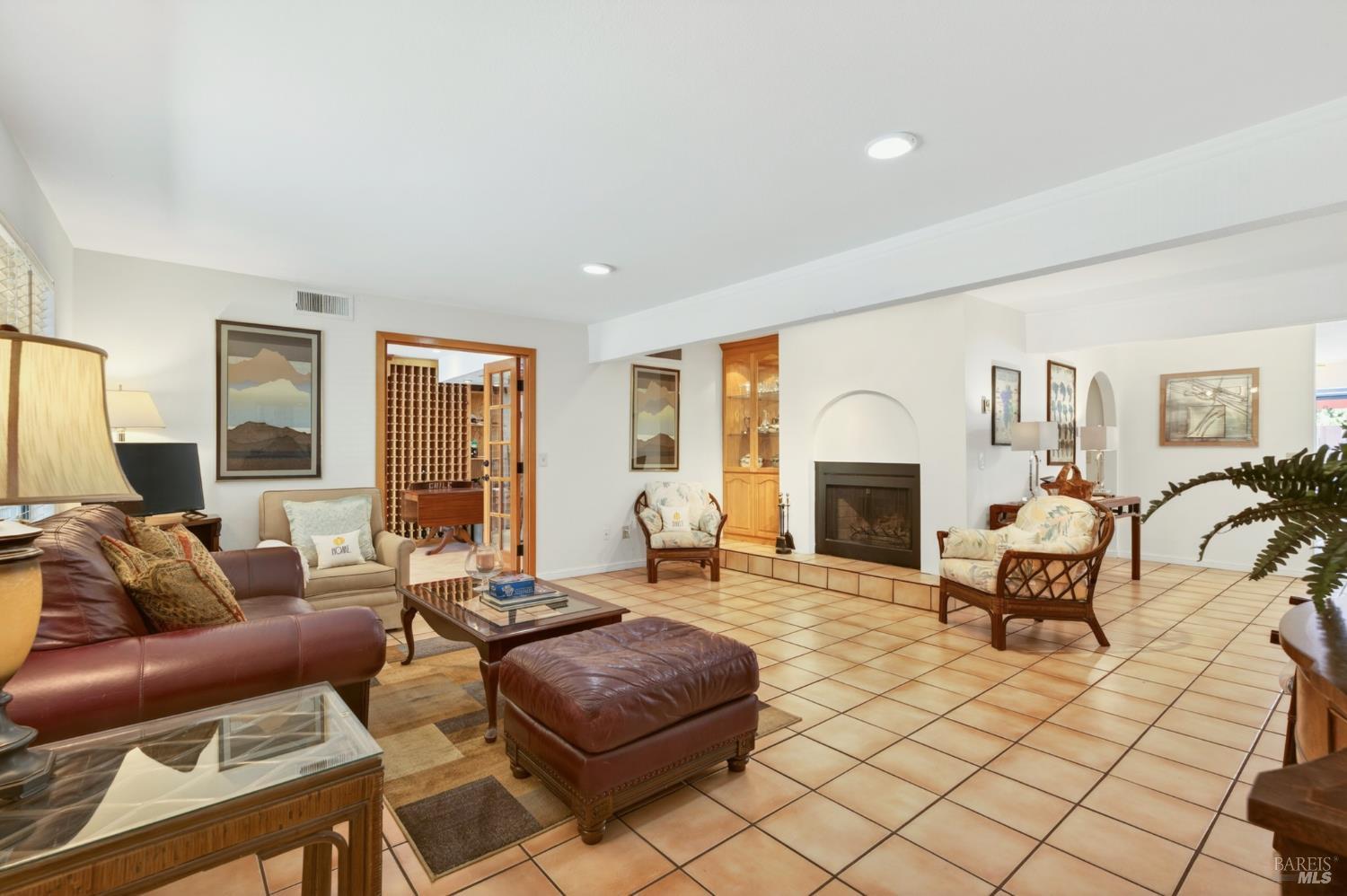 847 W Spain Street #8 photo 3