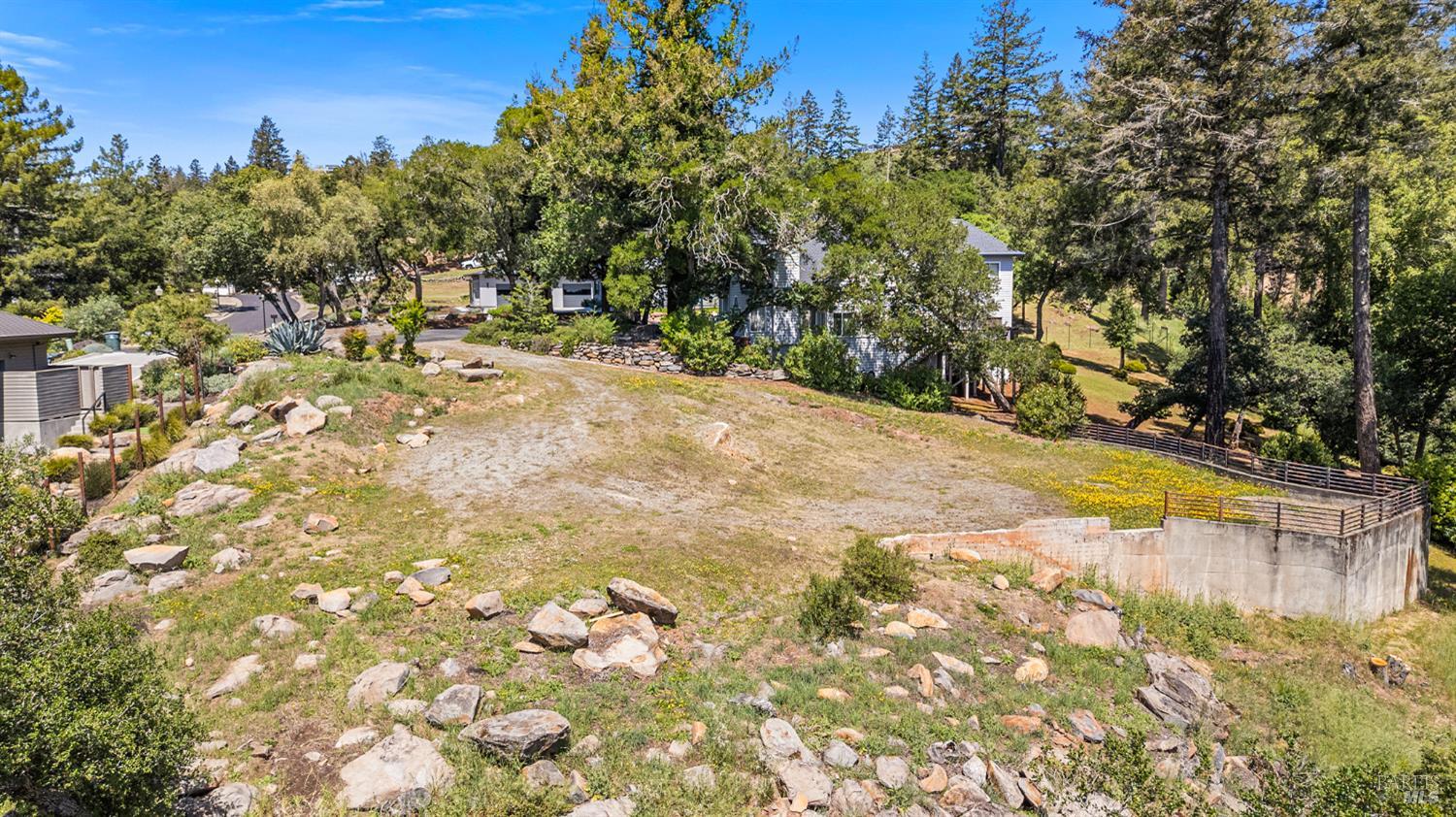 3824 Clear Ridge photo 2