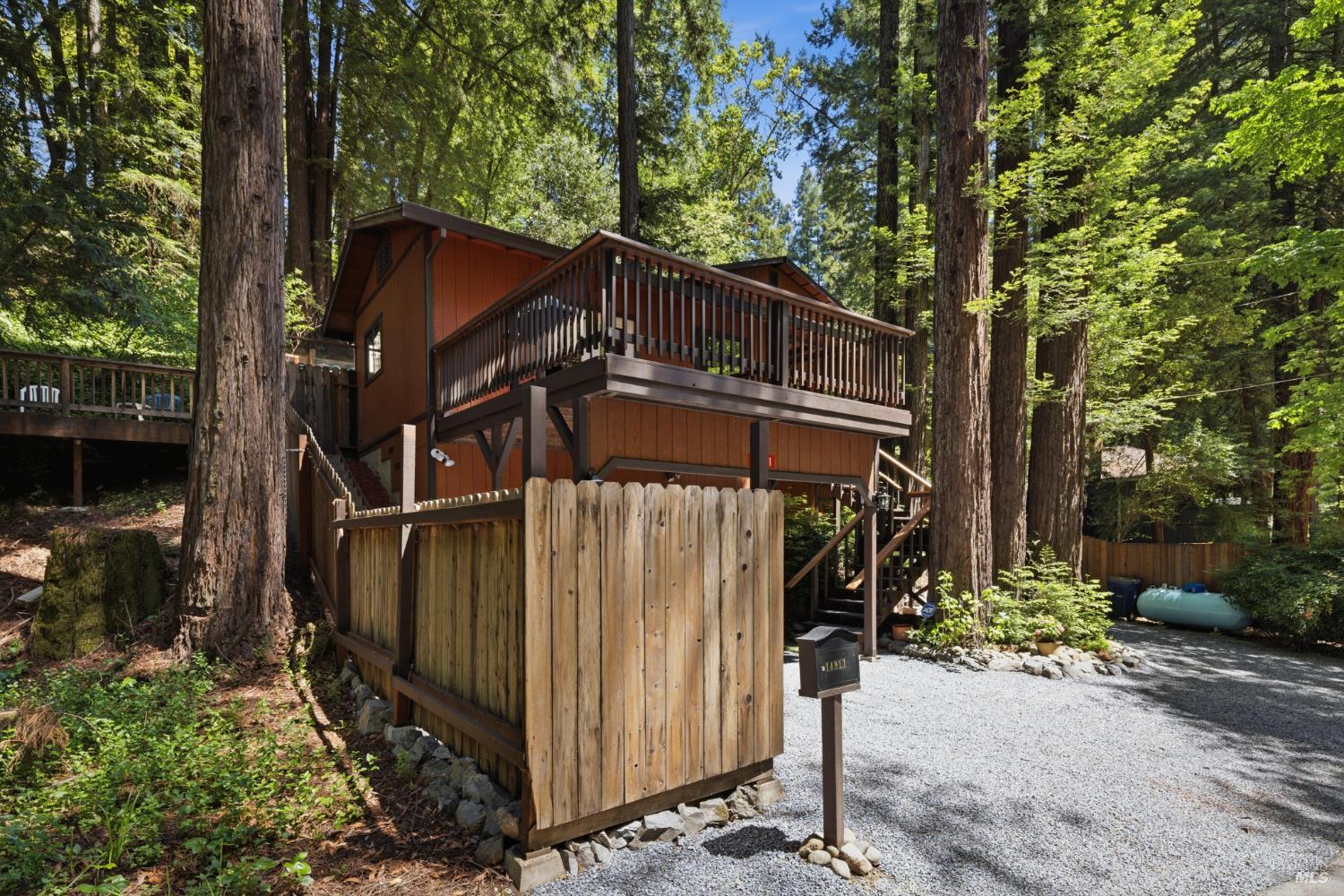 14911 Canyon 7 Road photo 2