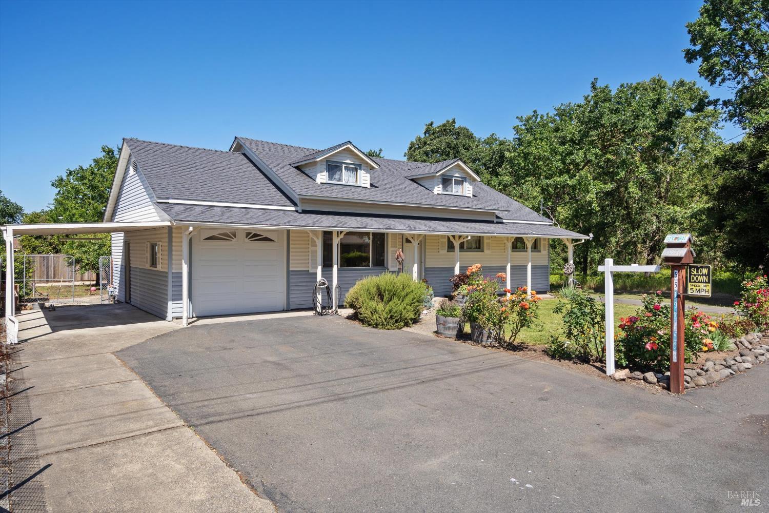 5519 Kay Drive photo 2