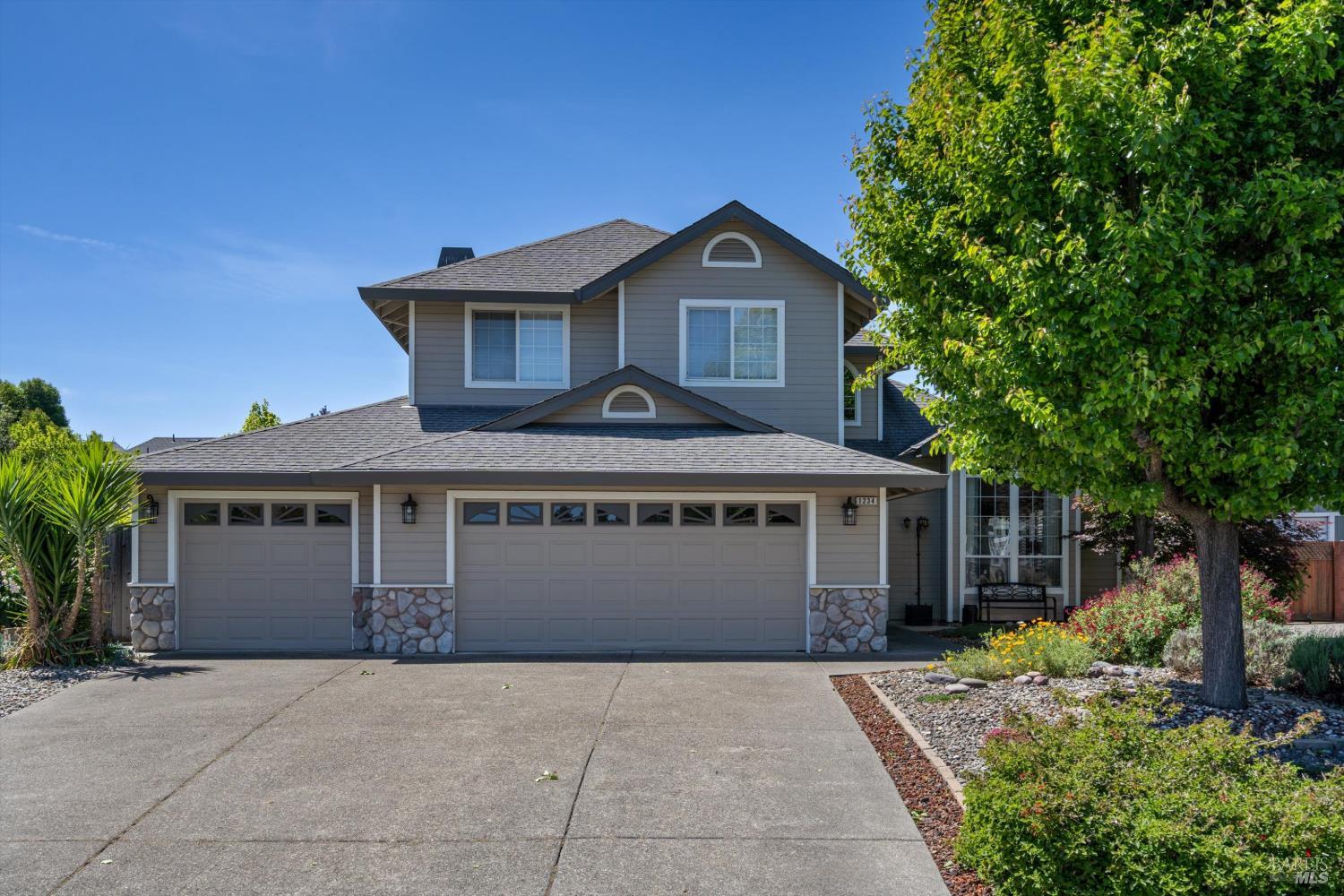 1234 Honeybrook Place photo 2