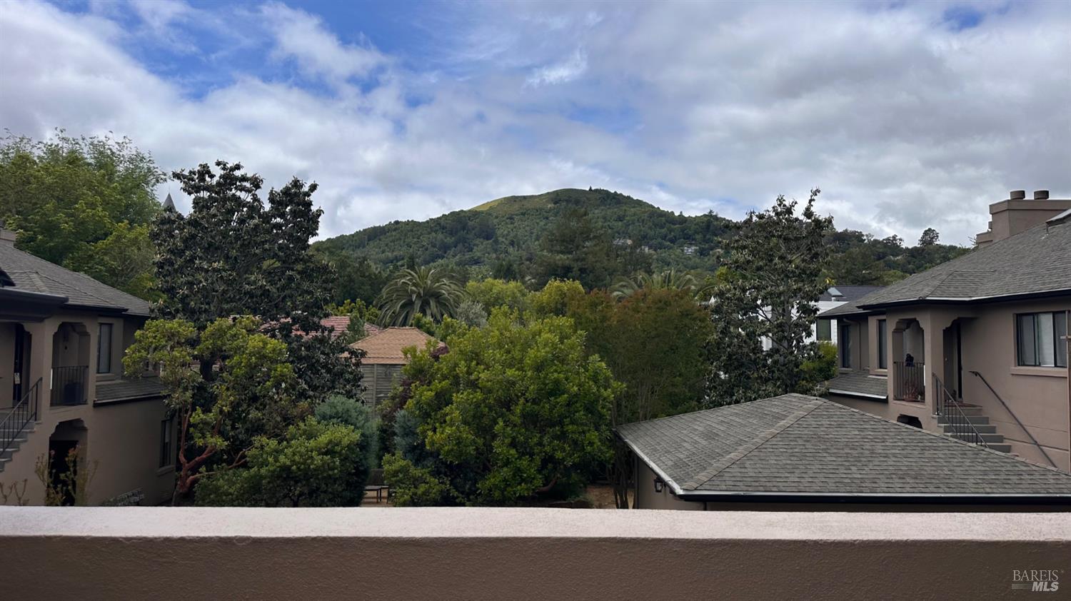 36 Mariposa Avenue Unit: #2
