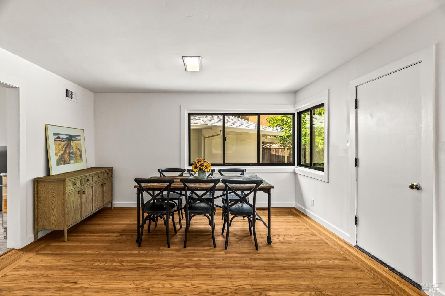 1670 Muller Drive photo 2