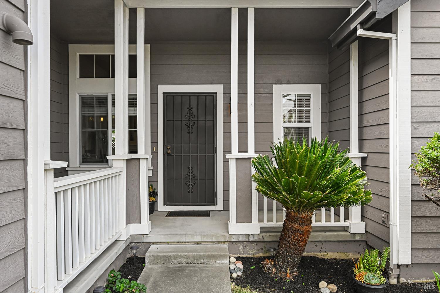 4721 Starbuck Avenue photo 3