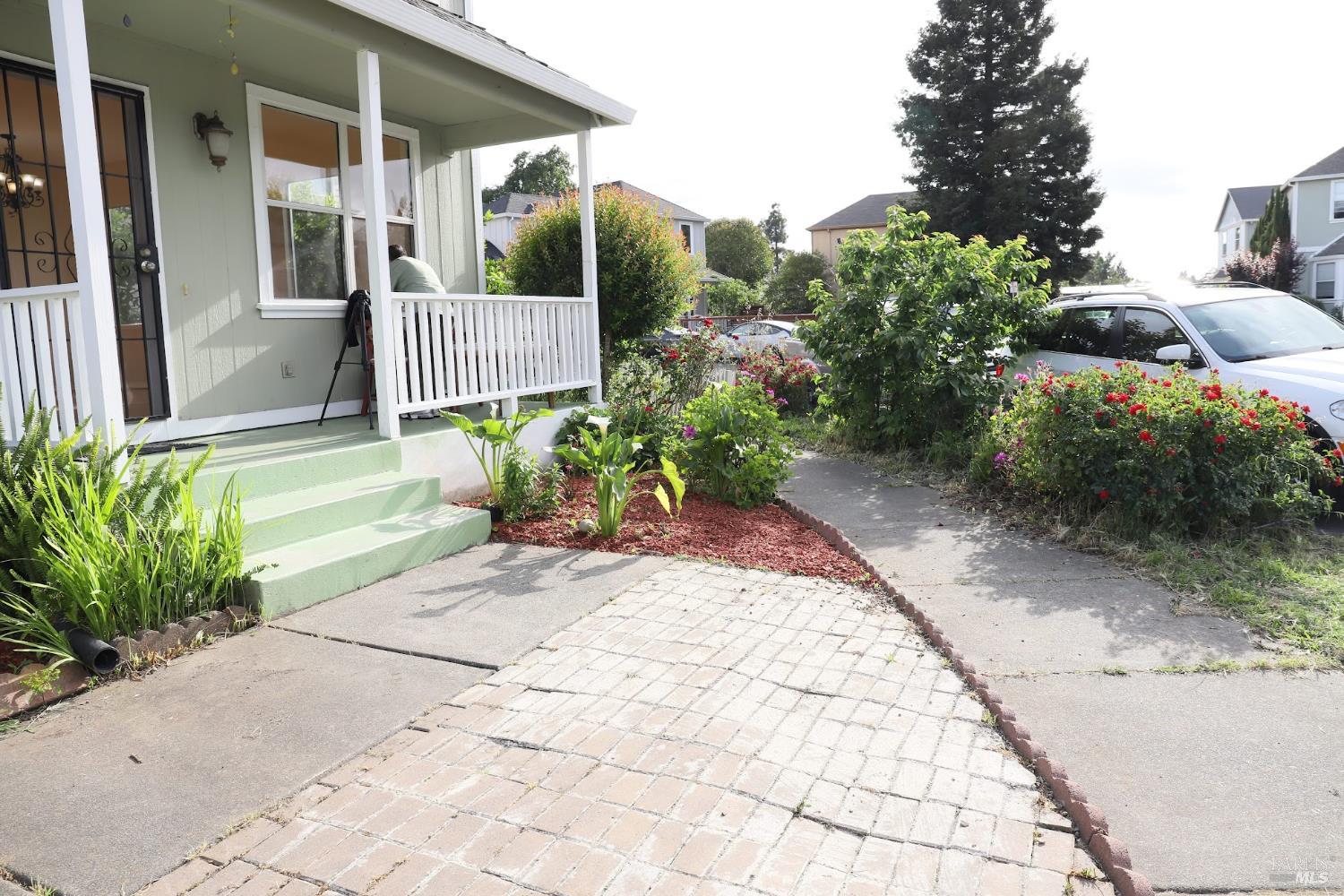 58 Peach Court photo 3