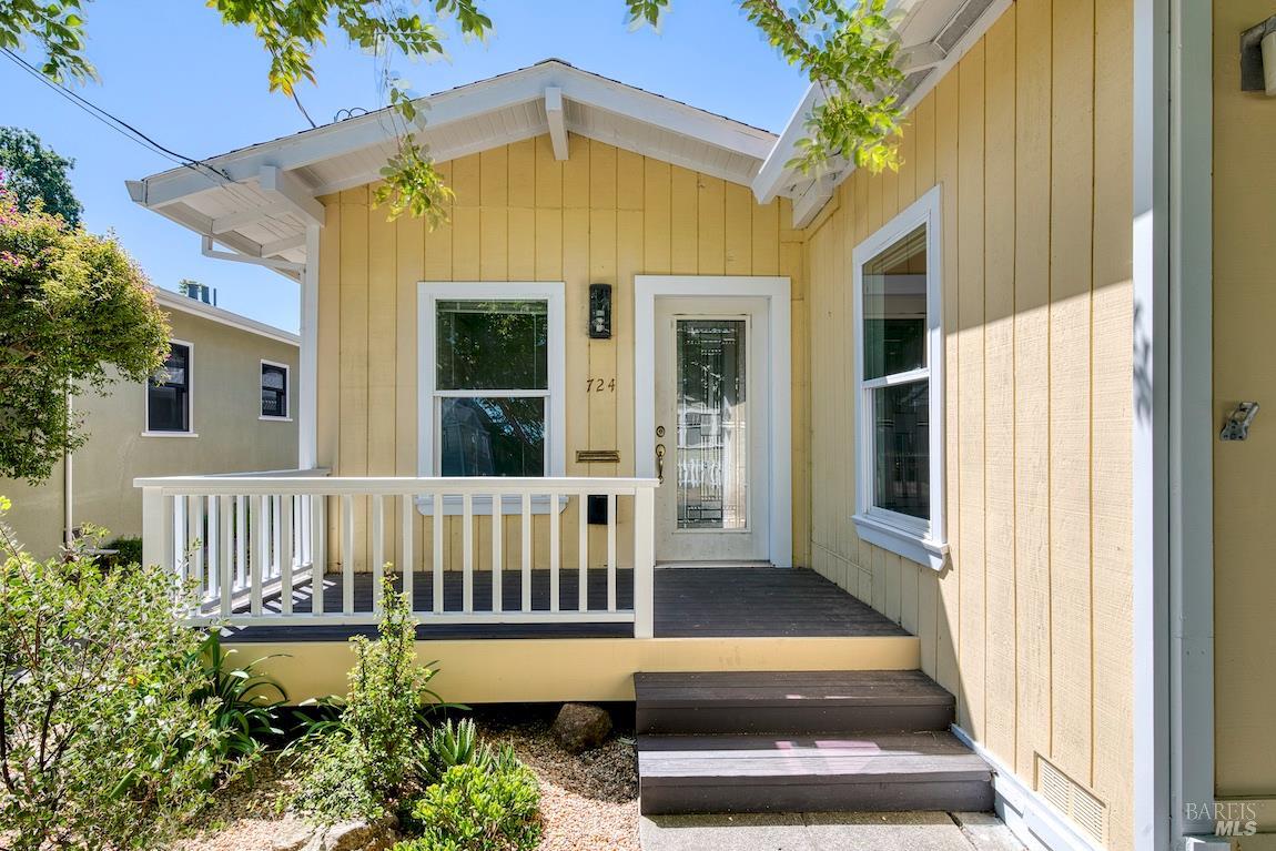 724 Wheeler Street photo 3