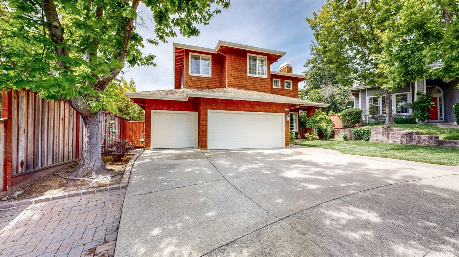5 Red Oak Court photo 2