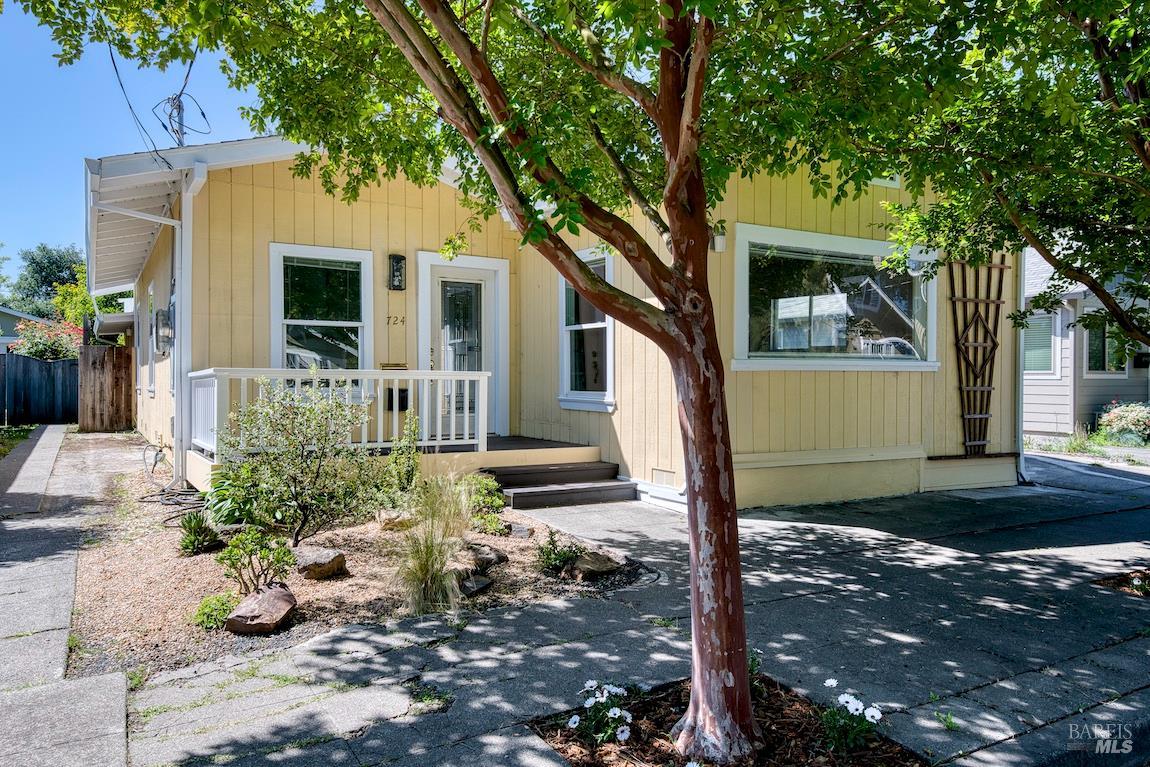 724 Wheeler Street photo 2