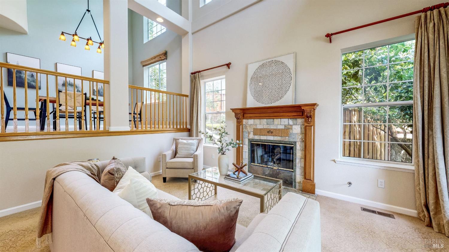 5 Red Oak Court photo 3