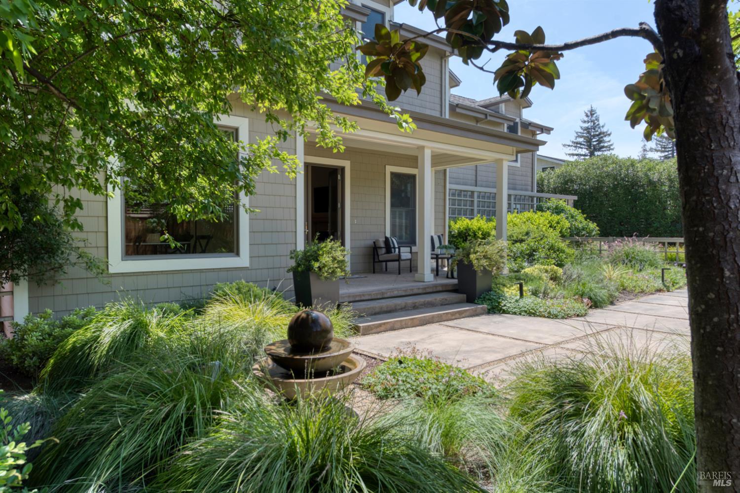 999 Pratt Avenue