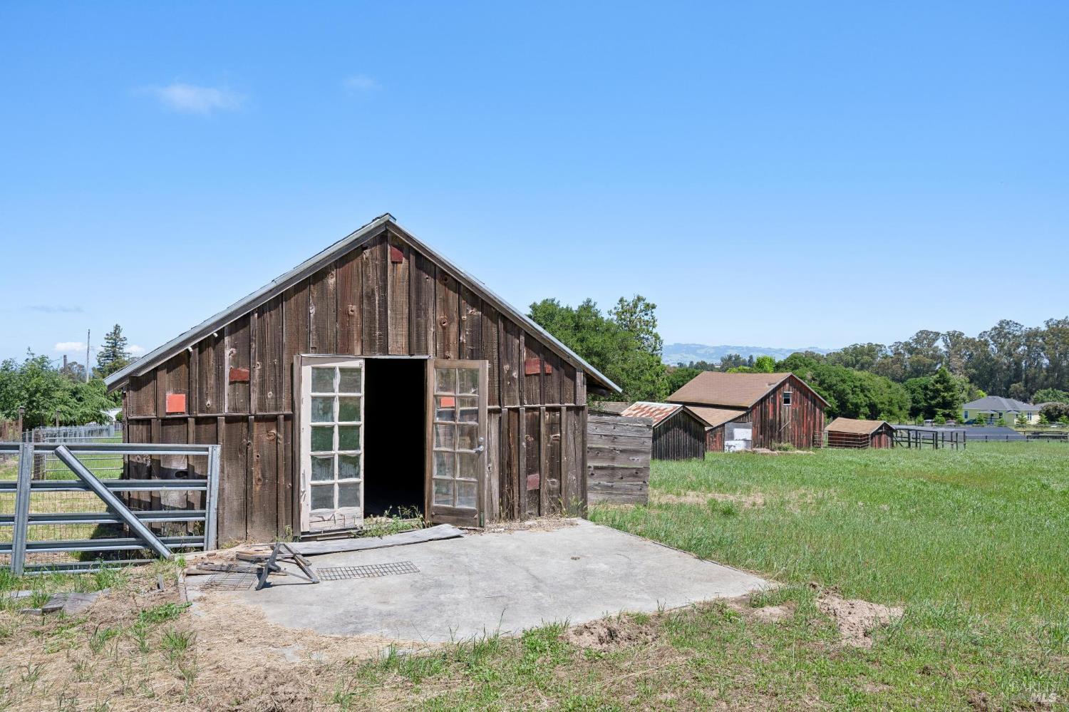 Property photo 4