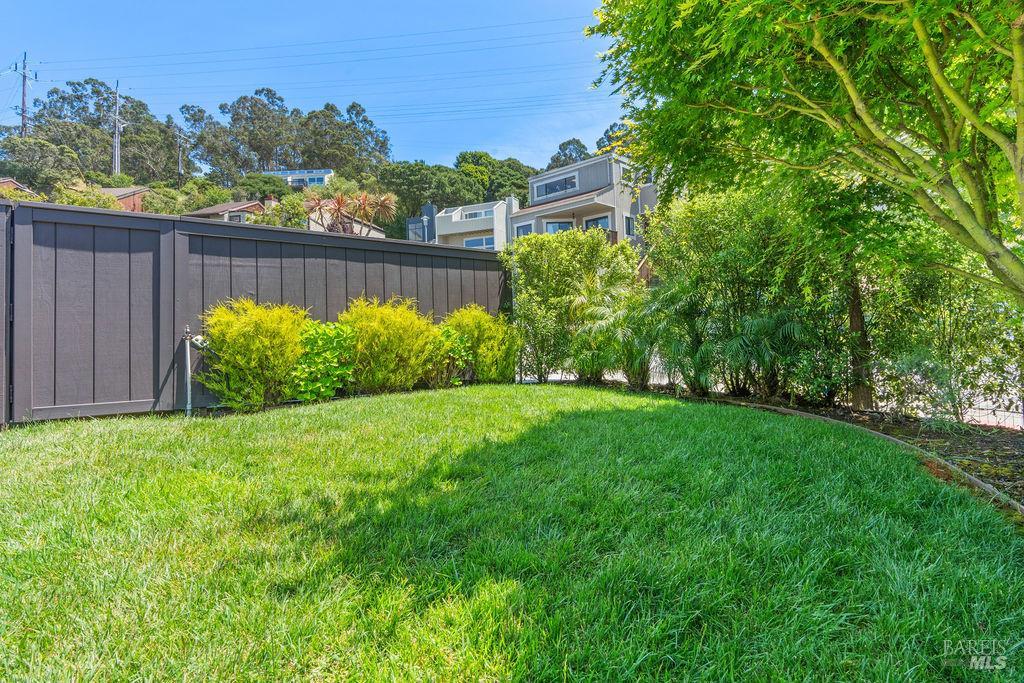 86 Marin Avenue