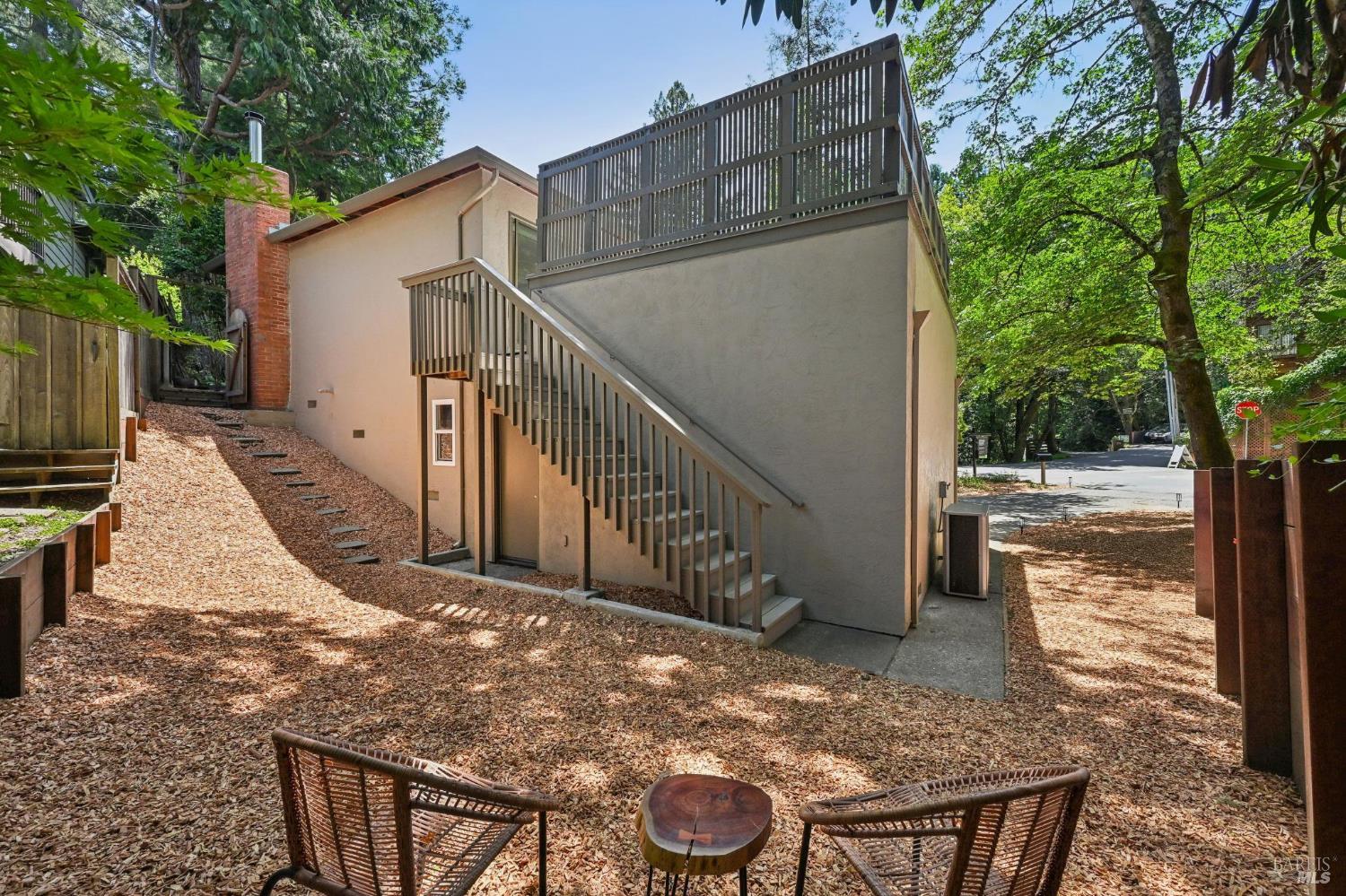 334 Madrone Avenue
