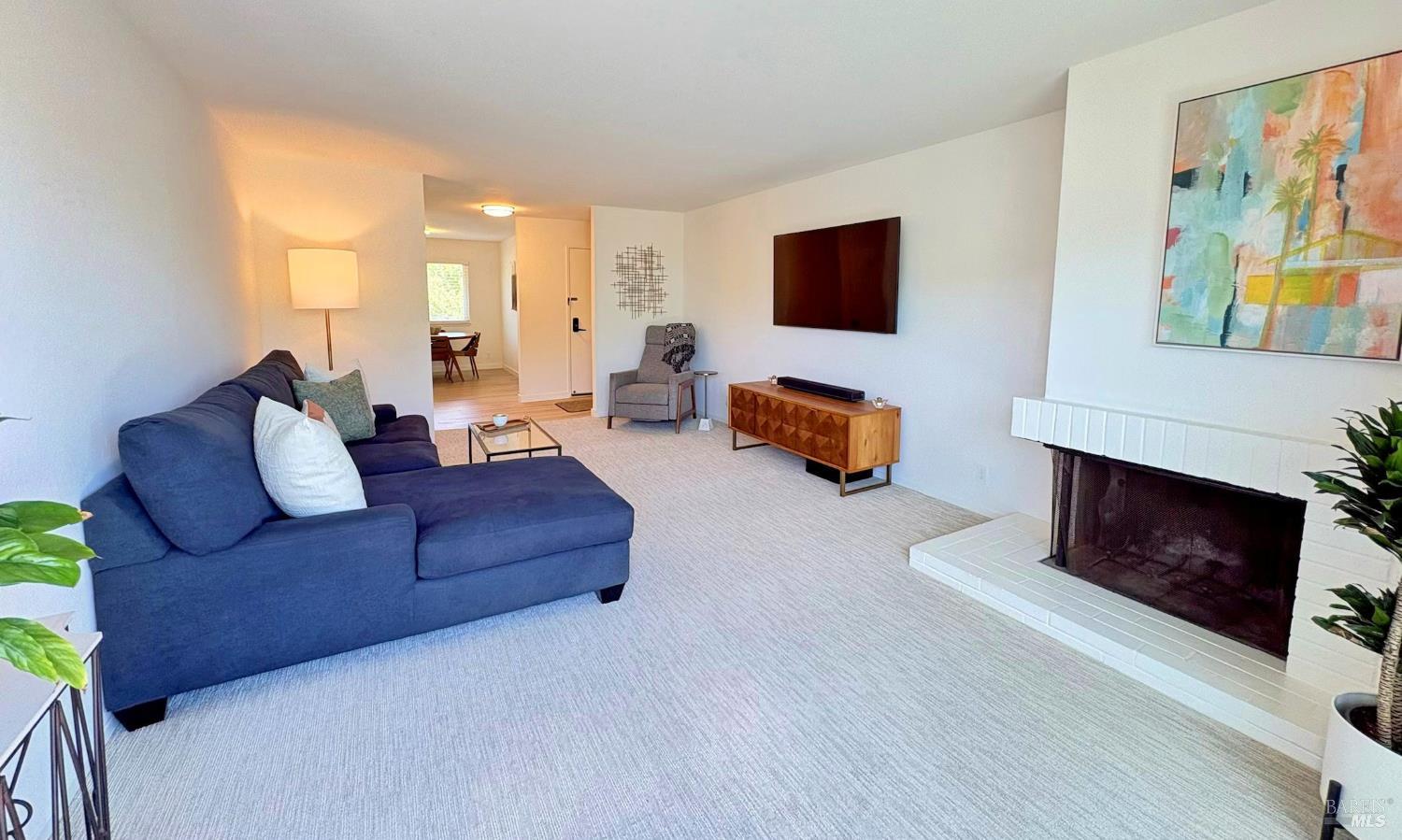 175 Upper Via Casitas Way Unit: #2