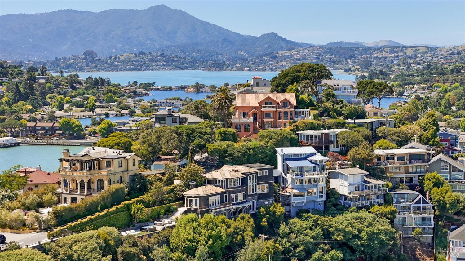 82 Alcatraz Avenue