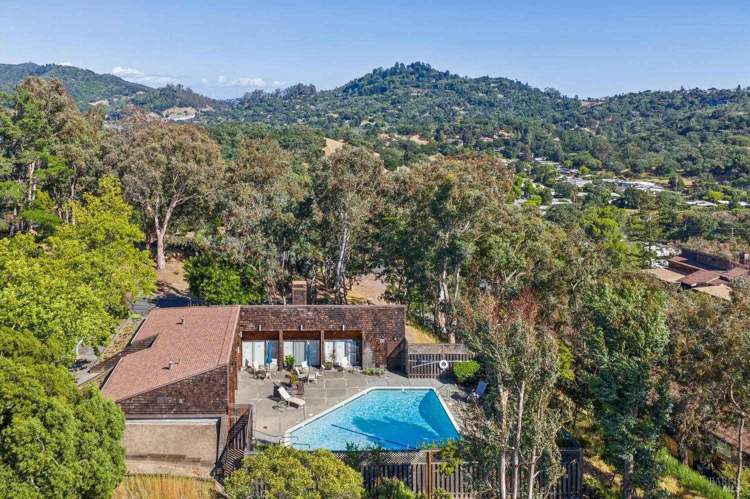 305 El Faisan Drive