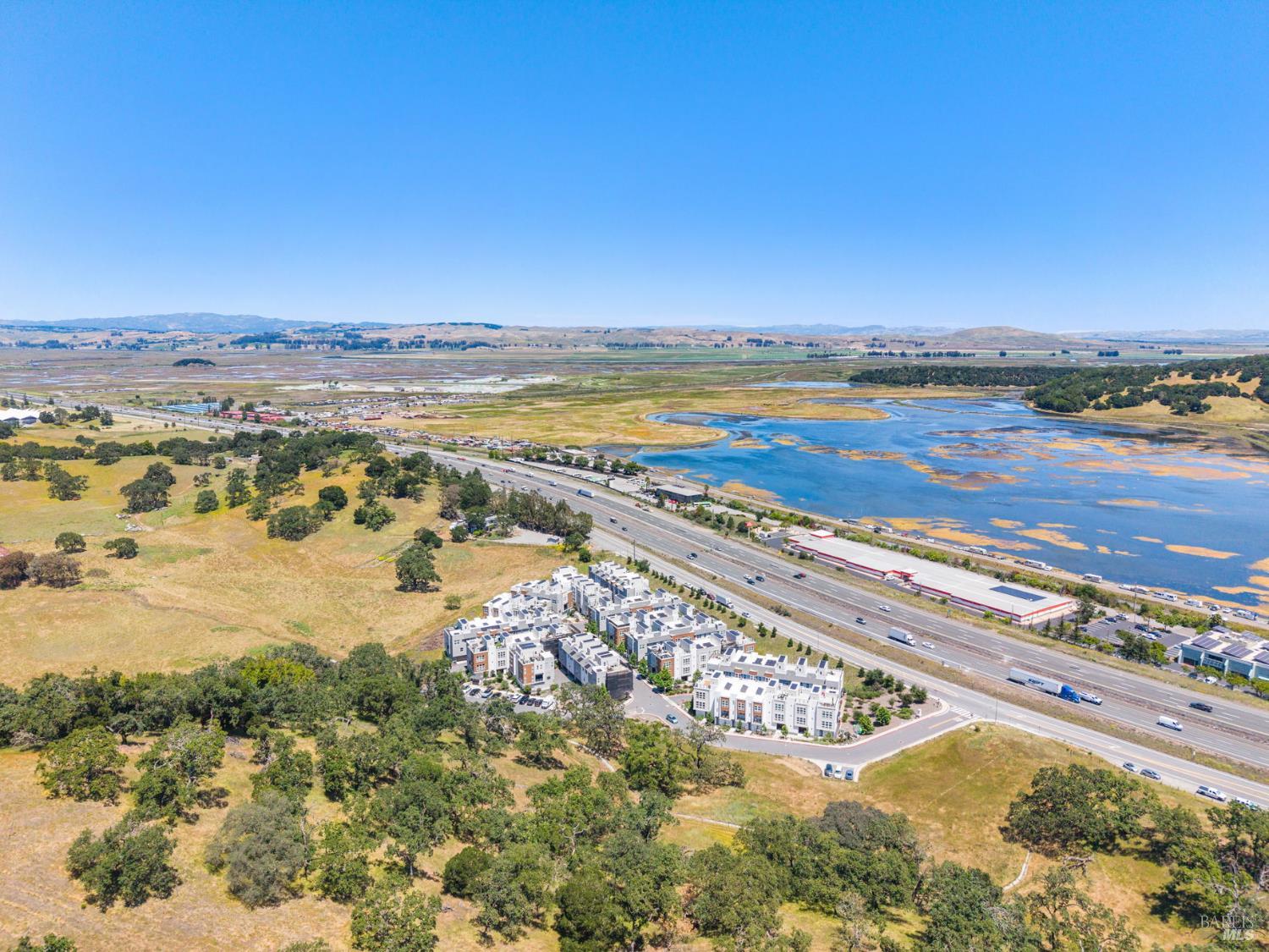 557 Valley Oaks Circle