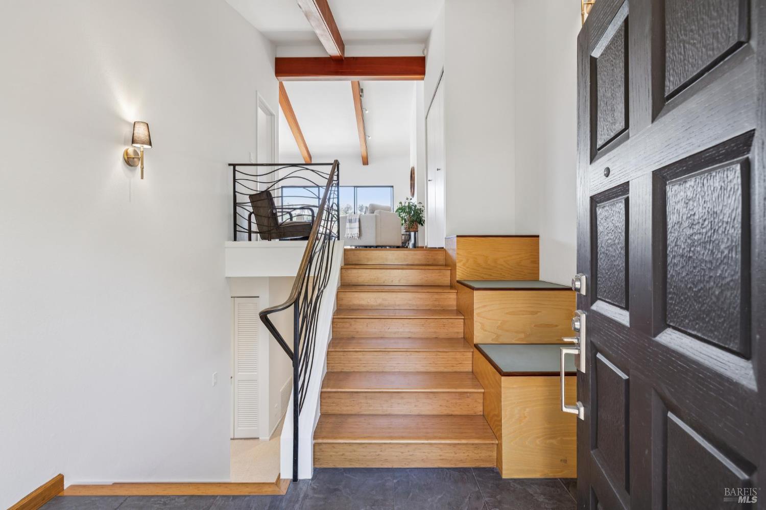 305 El Faisan Drive