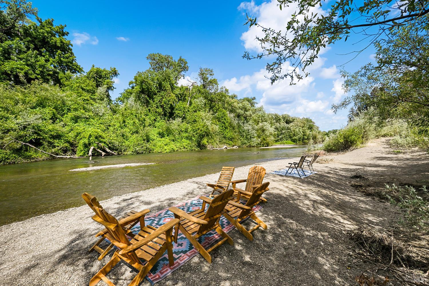 9870 River Road photo 2
