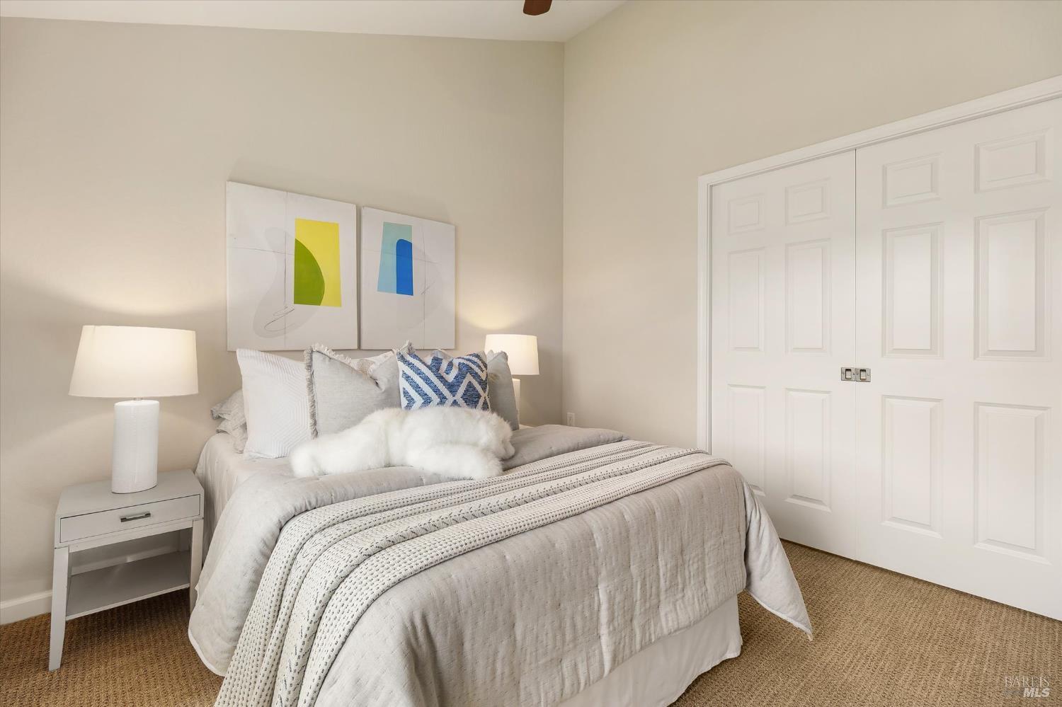 5 Edgemar Way