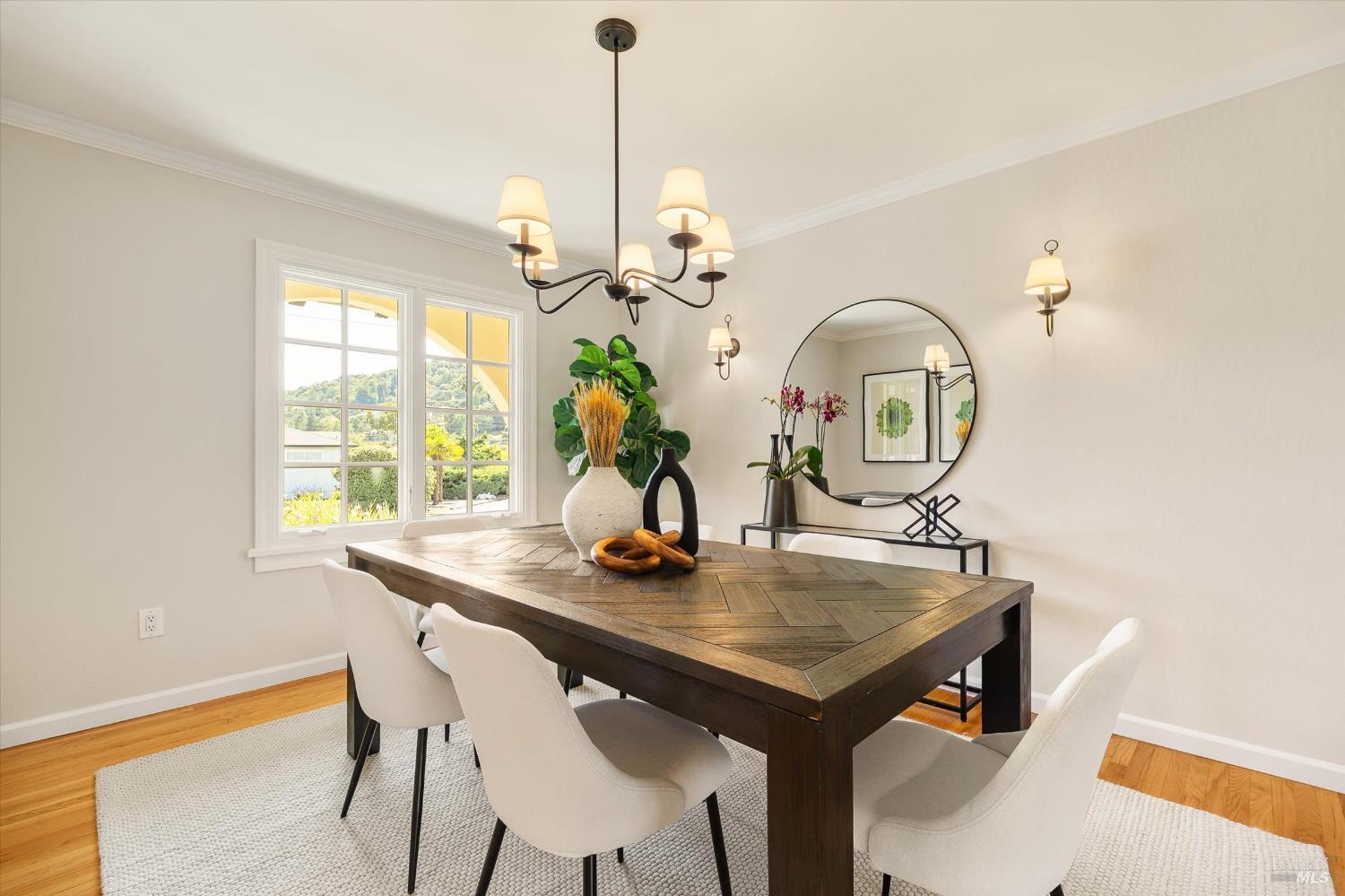 5 Edgemar Way