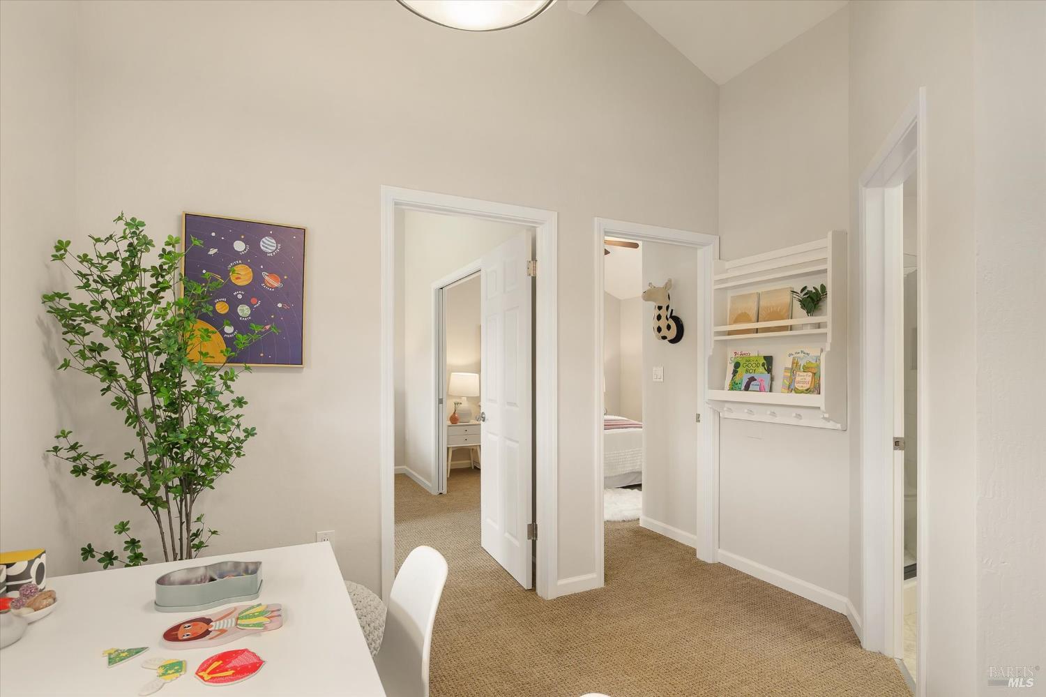 5 Edgemar Way