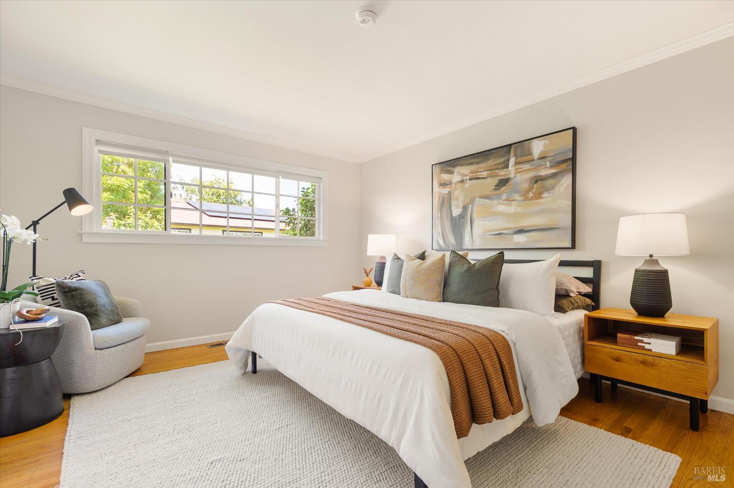 5 Edgemar Way