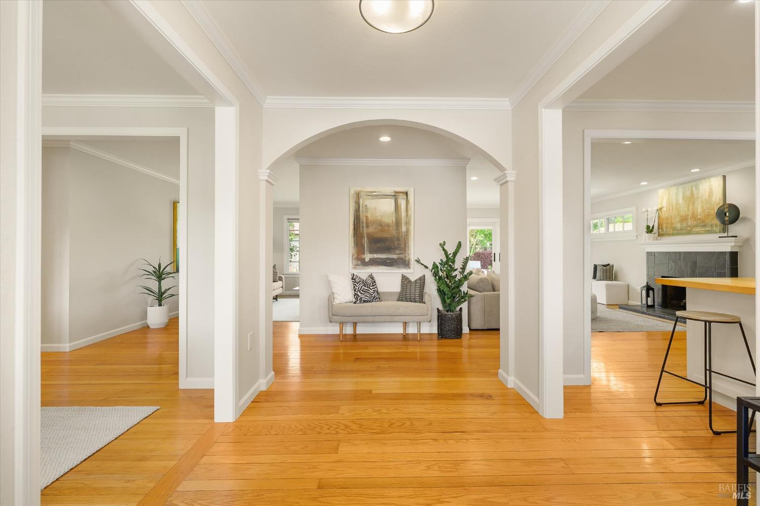 5 Edgemar Way