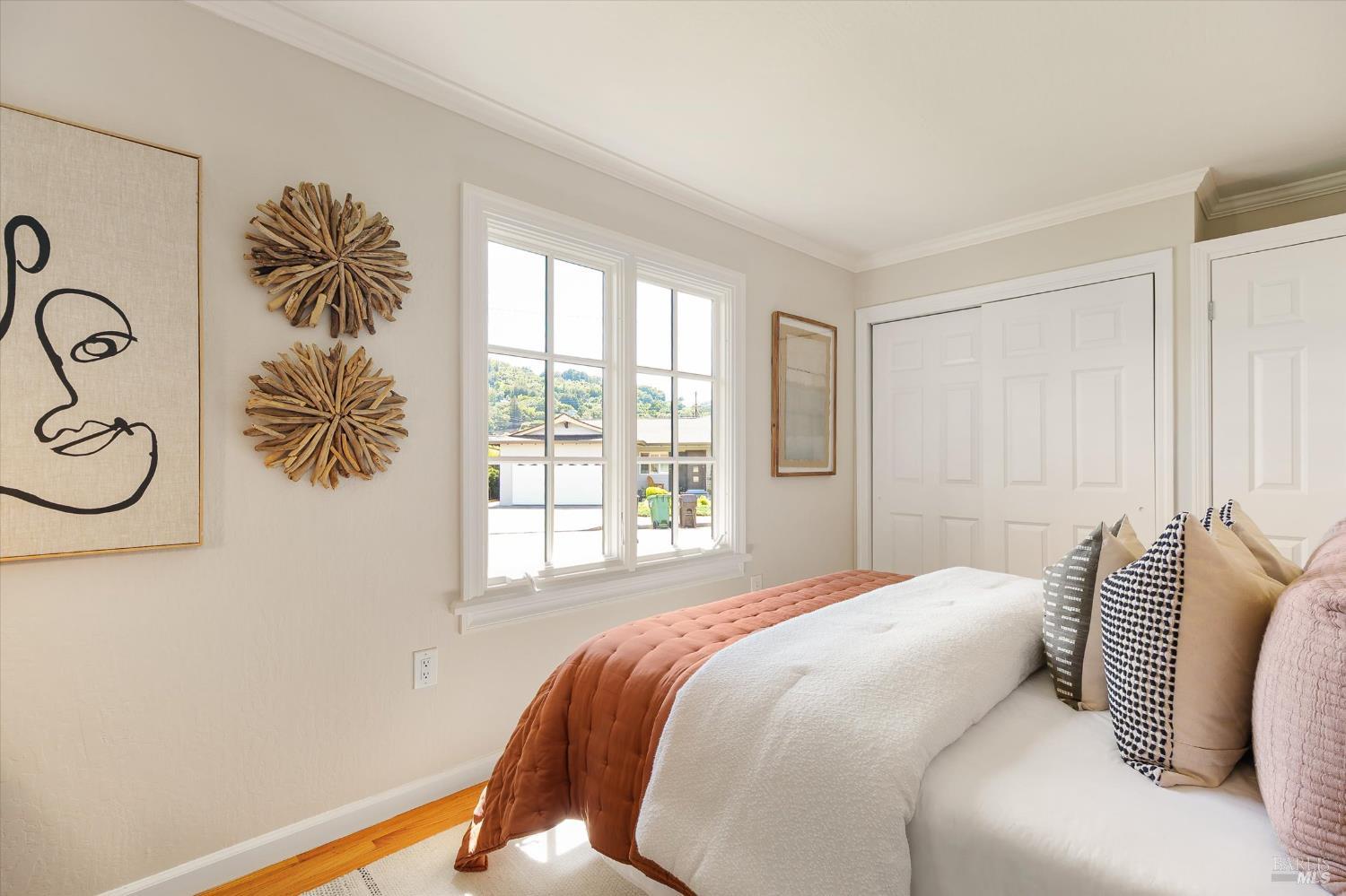 5 Edgemar Way