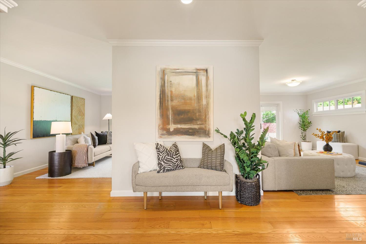 5 Edgemar Way