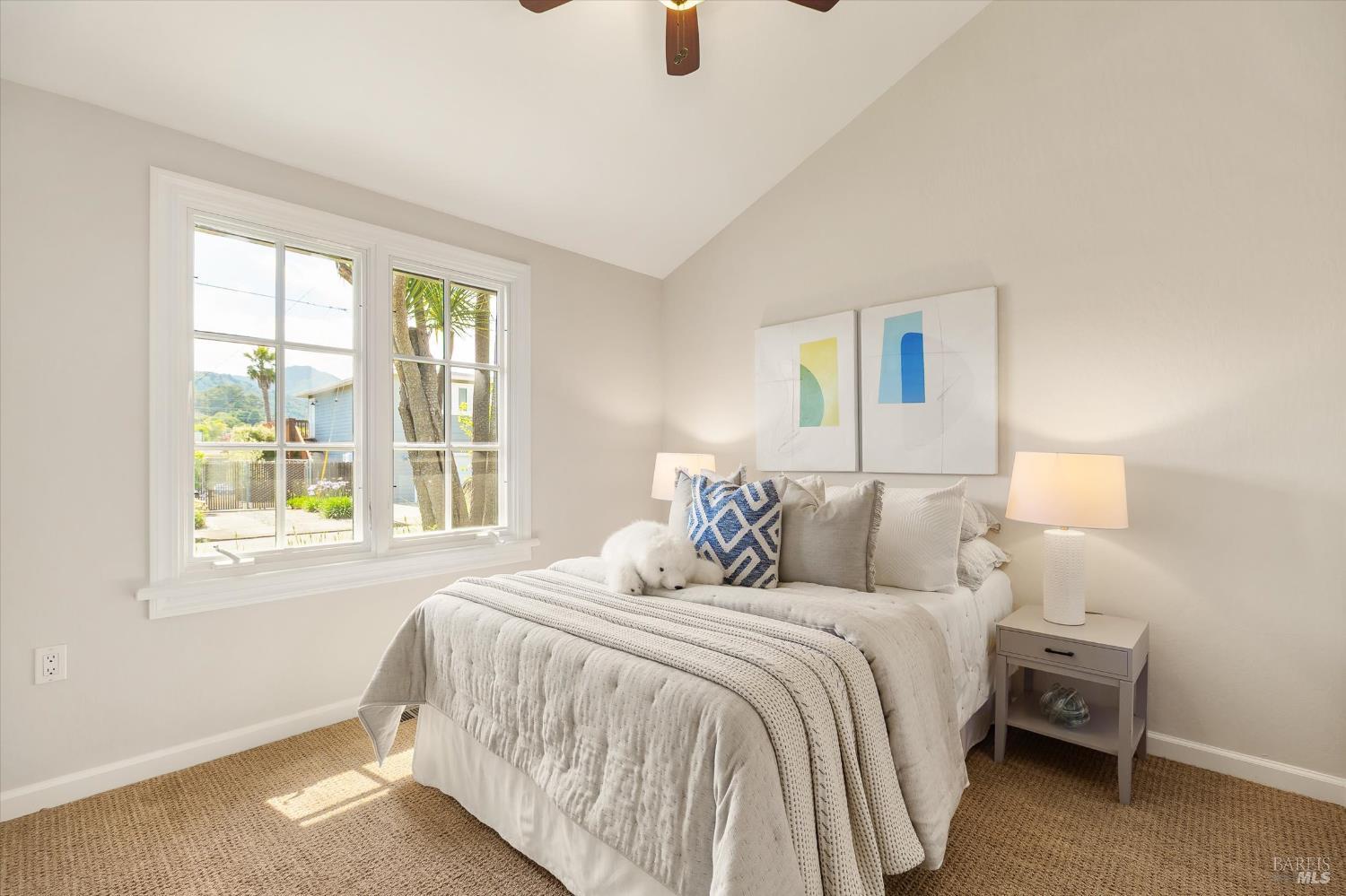 5 Edgemar Way