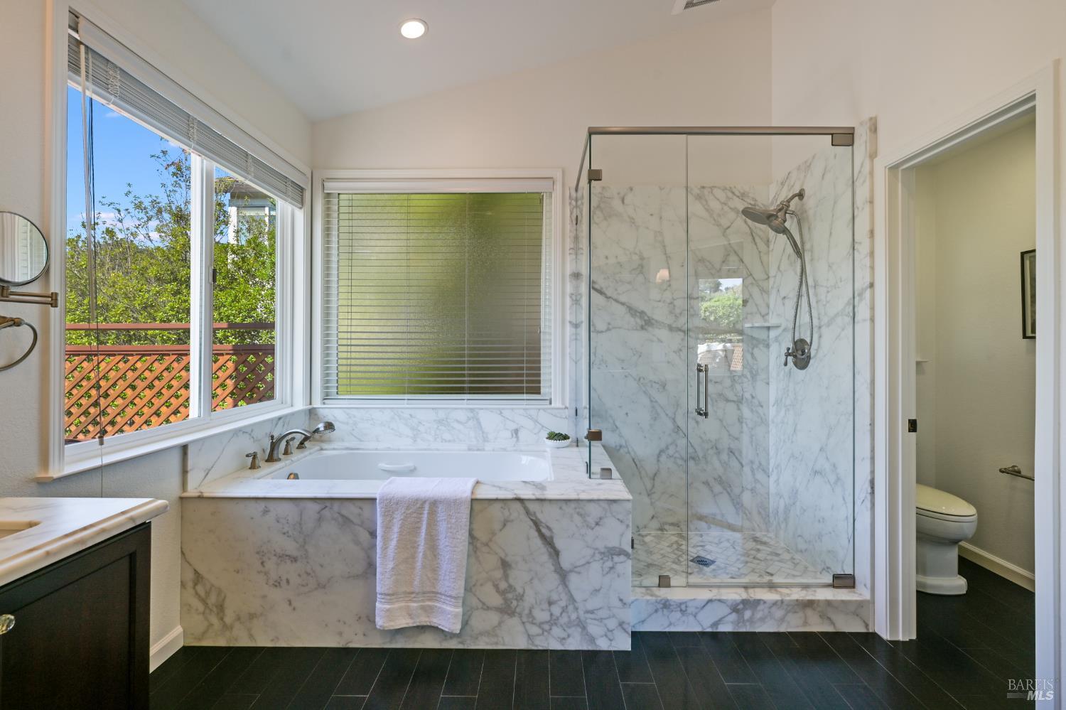 110 Samrose Drive