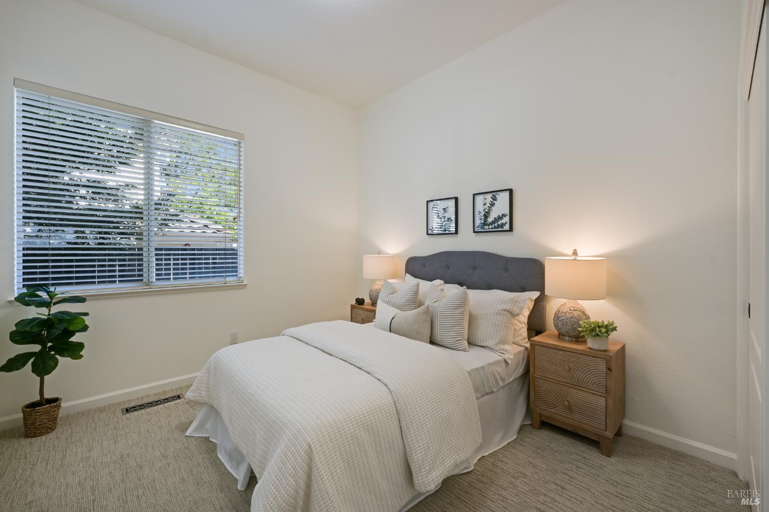 110 Samrose Drive