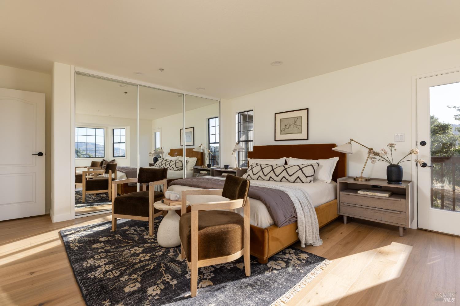 32 Oak View Court