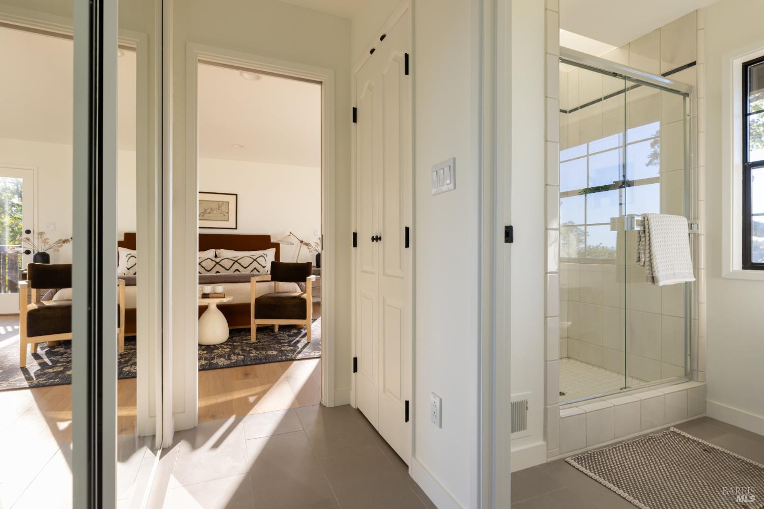 32 Oak View Court