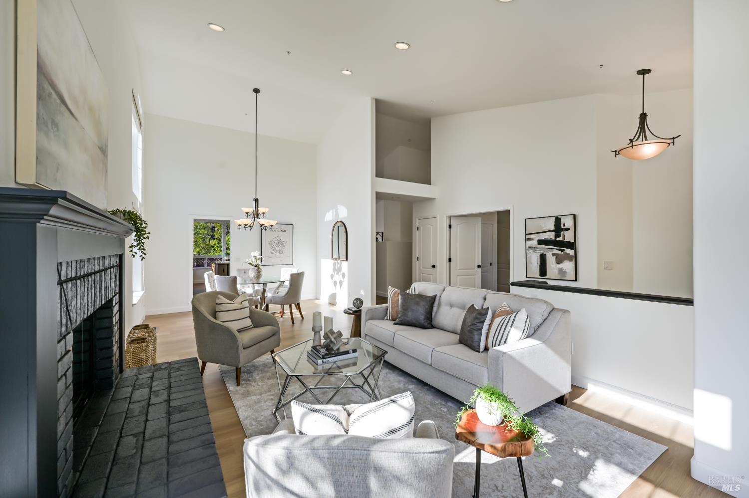 110 Samrose Drive