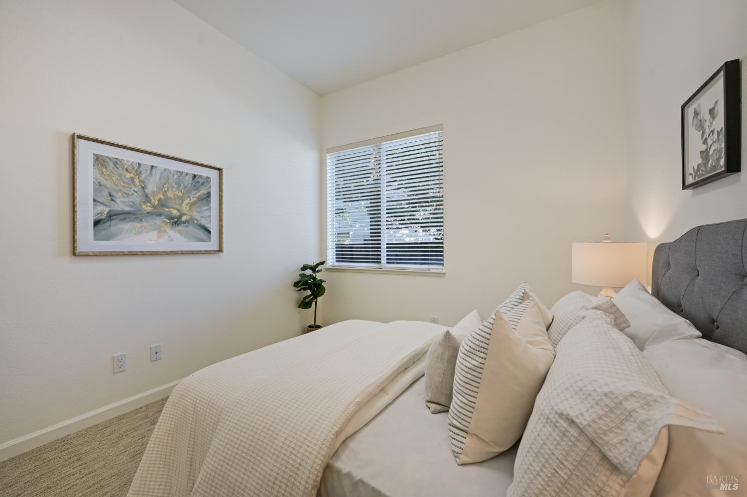 110 Samrose Drive